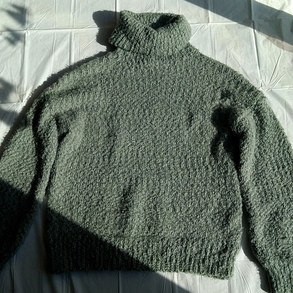 Women's Yes Lola Sage Green Fuzzy Soft Cowl Neck Sweater, size M - Picture 3 of 7